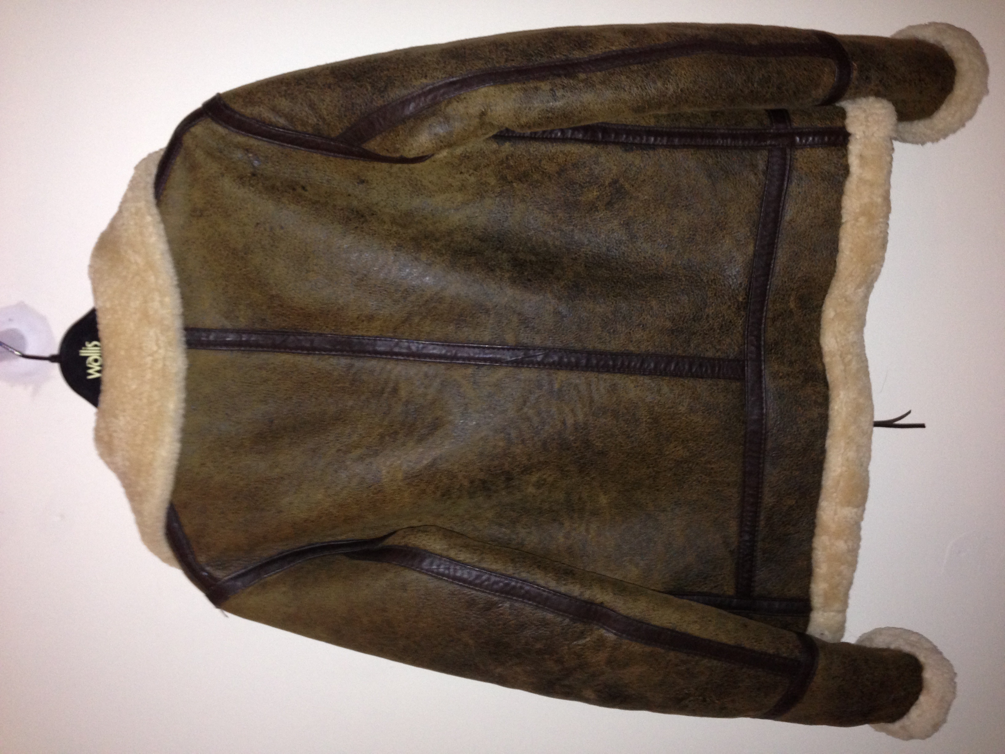 Restoring vintage D&ampG shearling jacket