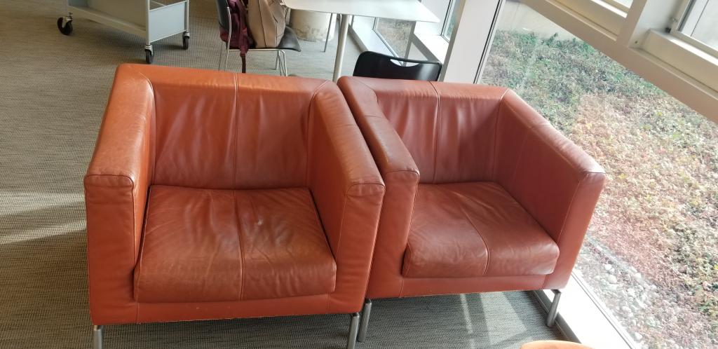 Name:  Orange Chairs.jpg
Views: 662
Size:  81.7 KB