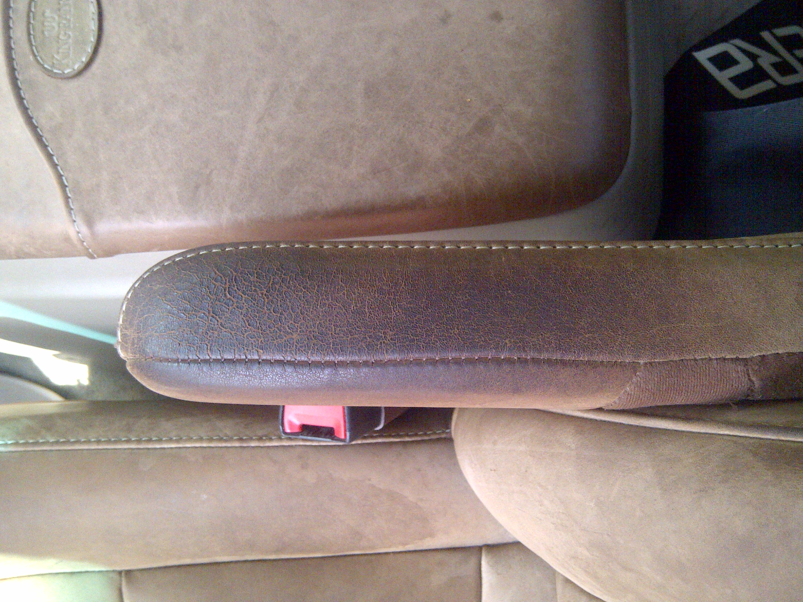 Name:  drivers seat armrest.jpg
Views: 5024
Size:  1.32 MB