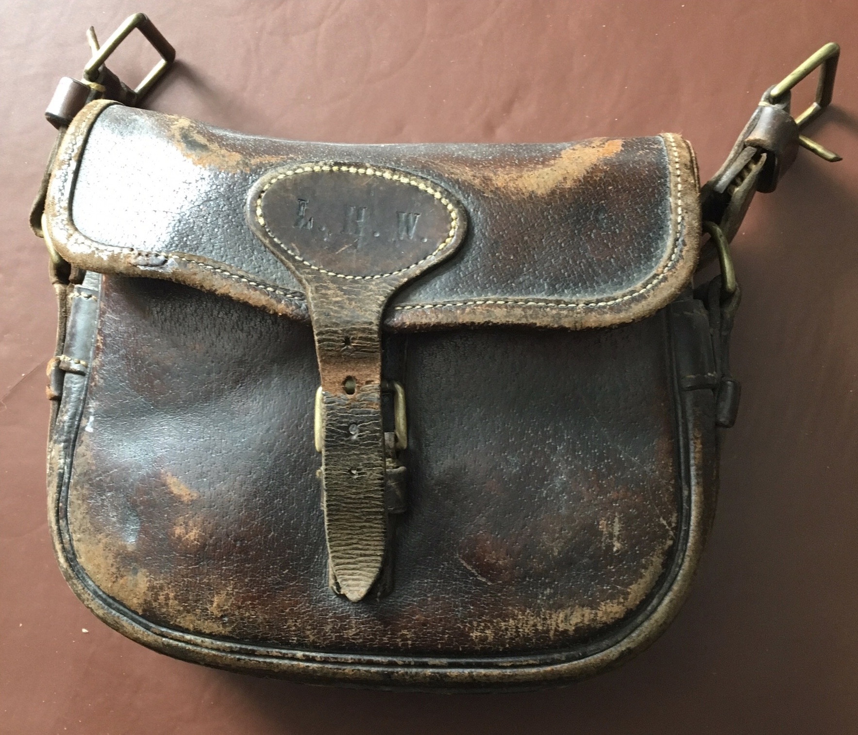 Name:  1920s Leather Cartridge Bag-1.jpg
Views: 599
Size:  843.0 KB